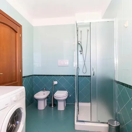 Apartamento Cozy&spacious Apt 2 Min Walk From The Tram Stop! *